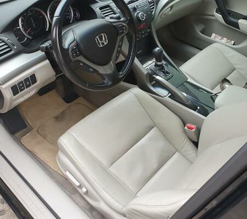 Honda Accord 2011