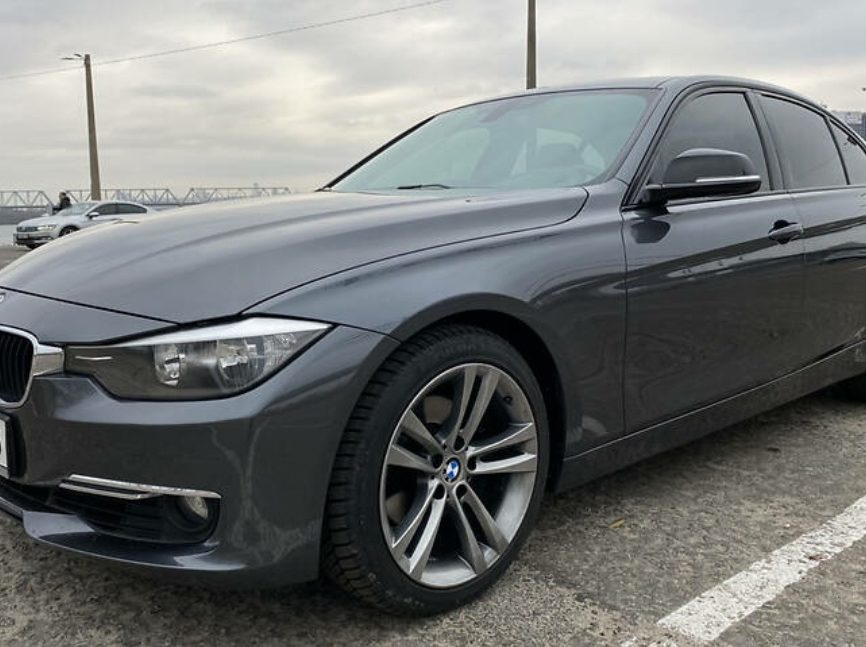 BMW 328 2014