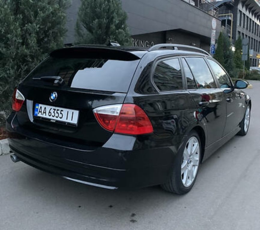 BMW 318 2008