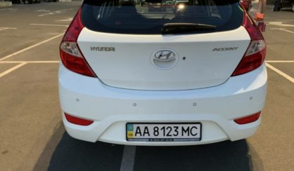 Hyundai Accent 2012