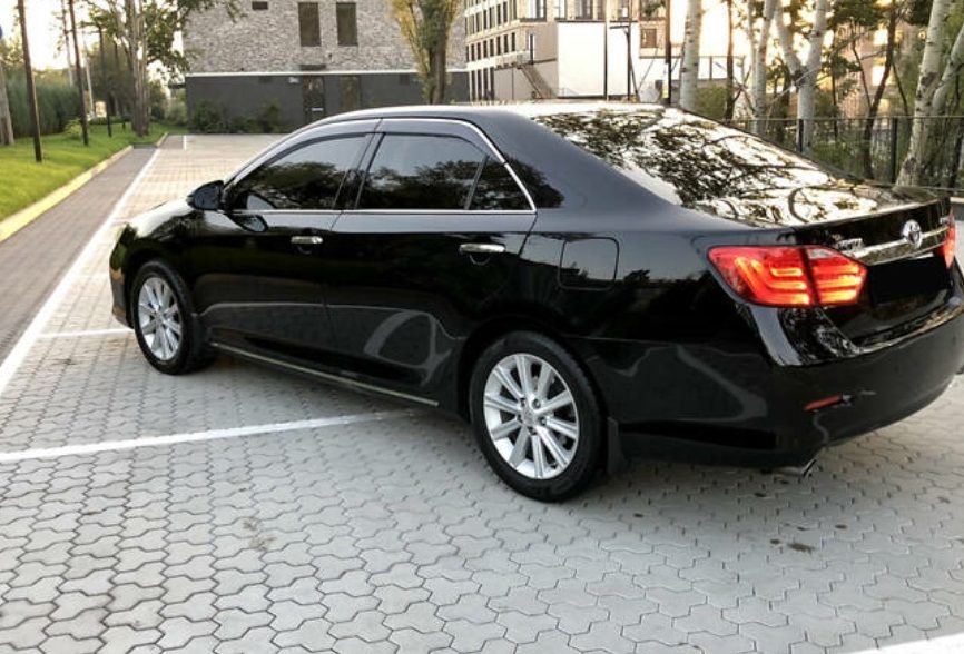 Toyota Camry 2011