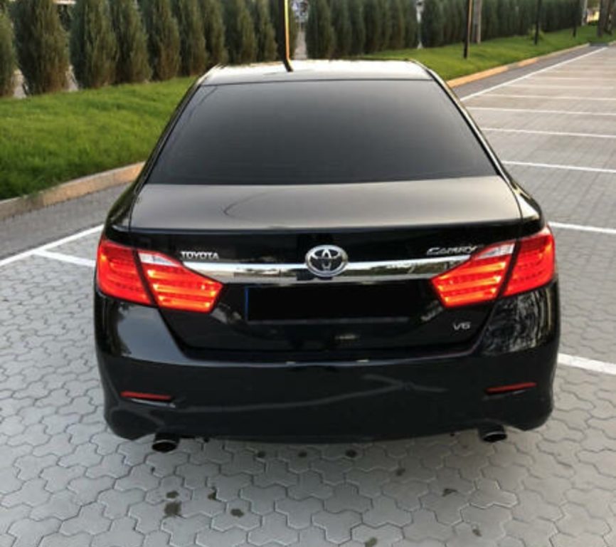 Toyota Camry 2011