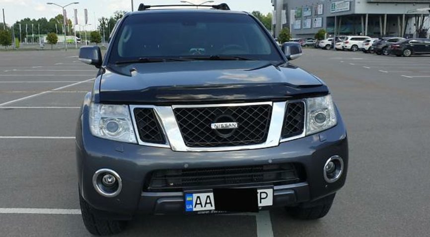 Nissan Pathfinder 2011