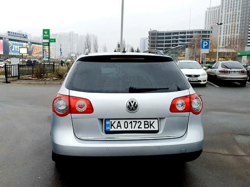 Volkswagen Passat B6 2011