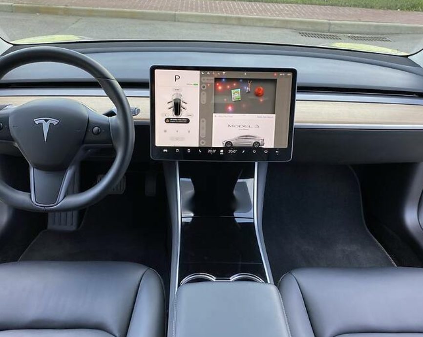 Tesla Model 3 2019