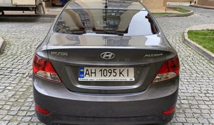 Hyundai Accent 2012