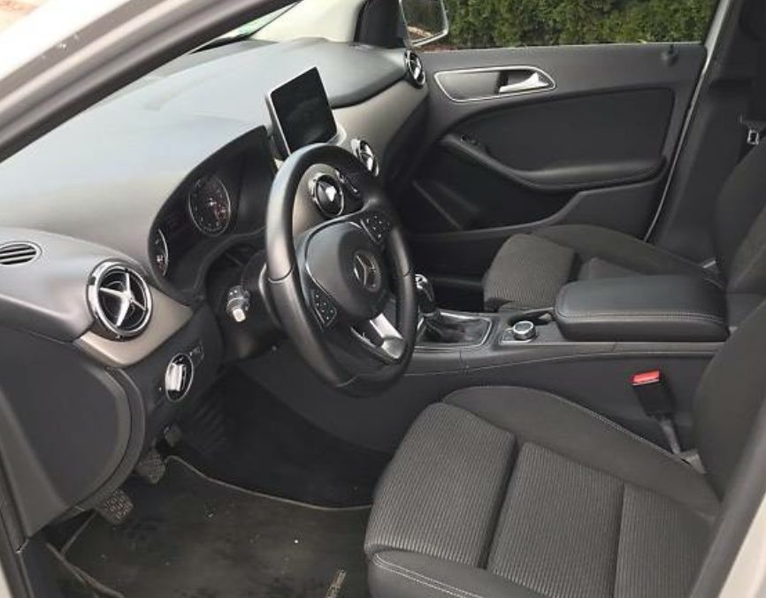 Mercedes-Benz B 180 2016