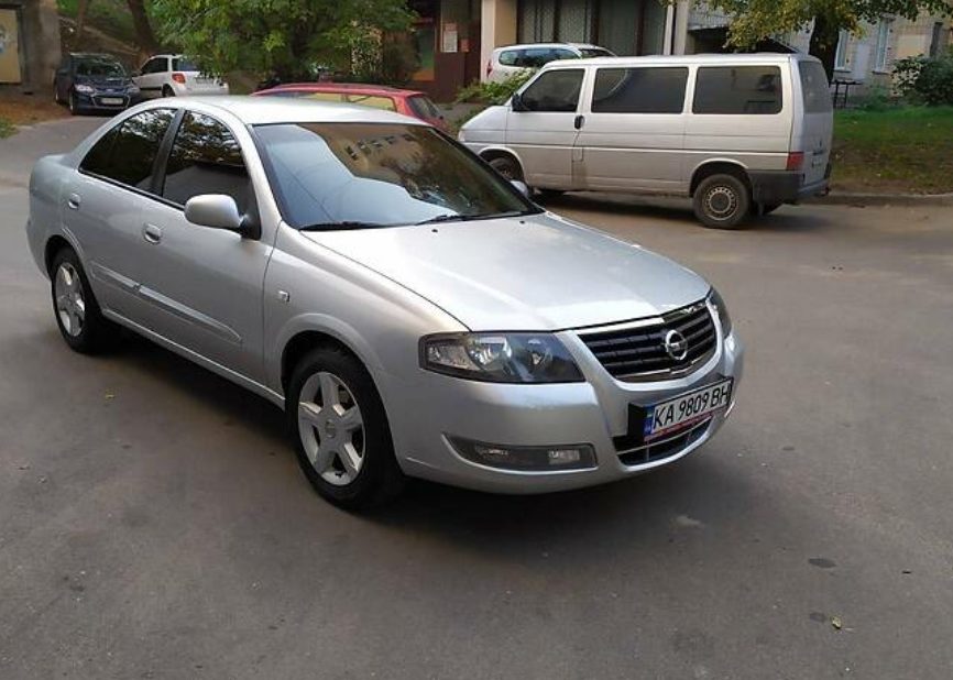 Nissan Almera 2011