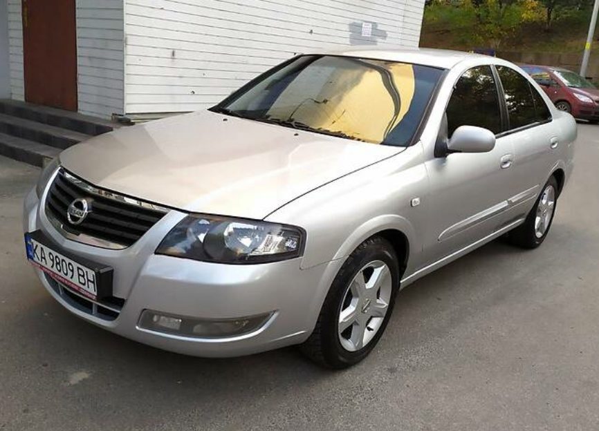 Nissan Almera 2011