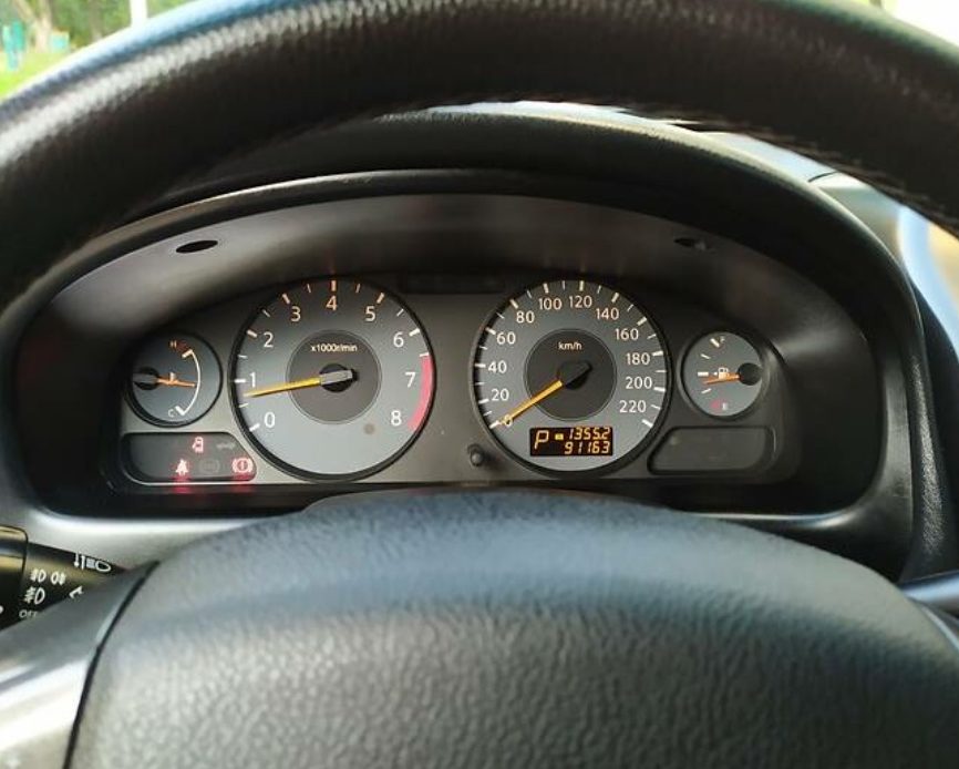 Nissan Almera 2011