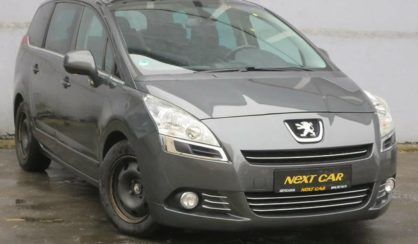 Peugeot 5008 2011