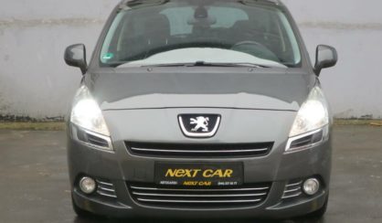 Peugeot 5008 2011