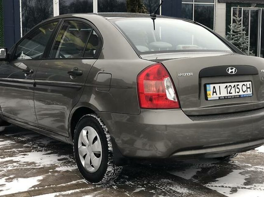 Hyundai Accent 2009