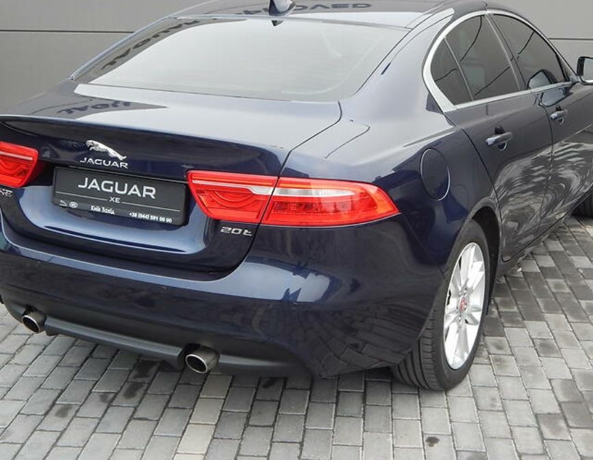 Jaguar XE 2017
