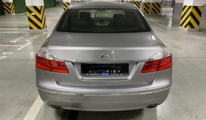 Hyundai Genesis 2008