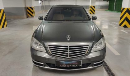 Mercedes-Benz S 500 2012