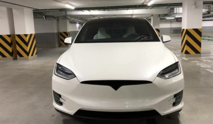 Tesla Model X 2016