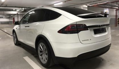 Tesla Model X 2016