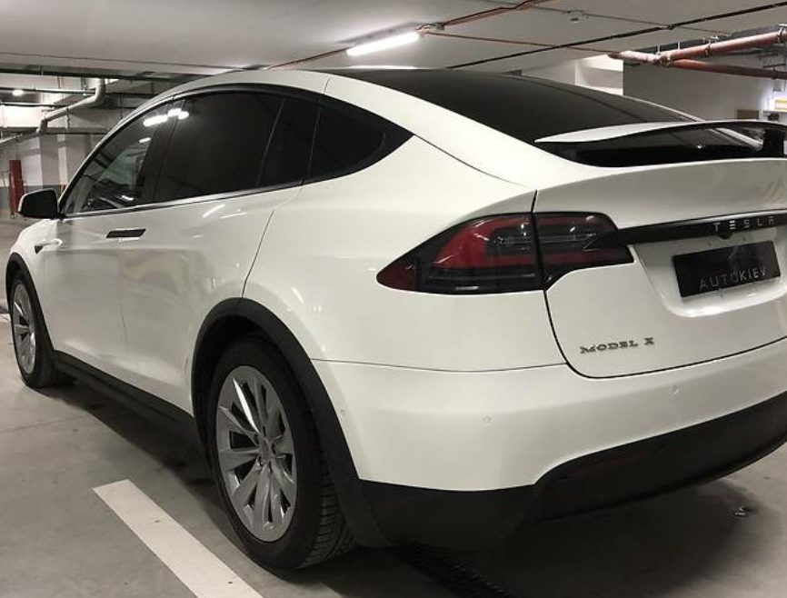 Tesla Model X 2016