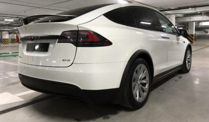 Tesla Model X 2016