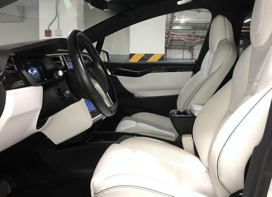 Tesla Model X 2016