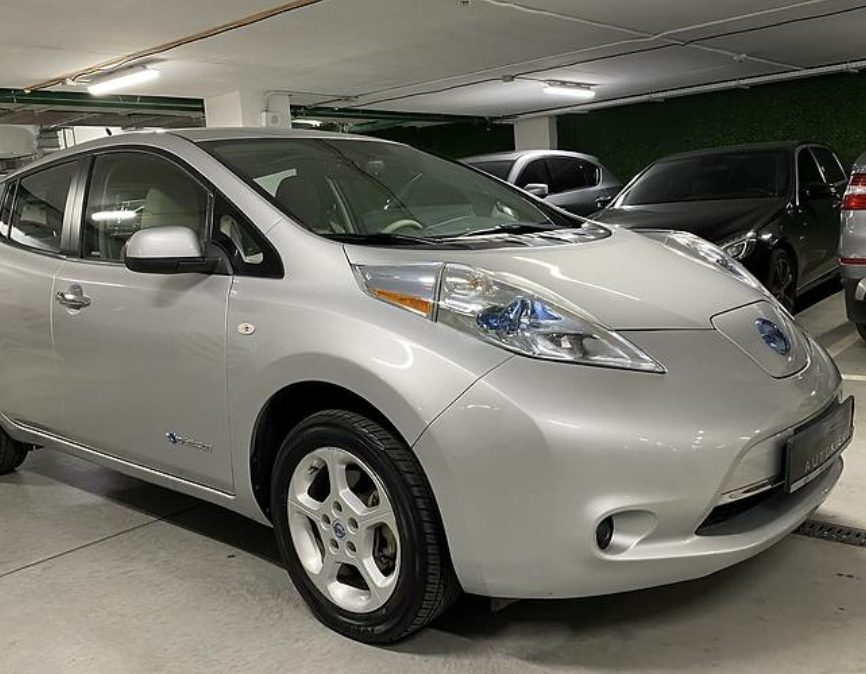 Nissan Leaf 2011