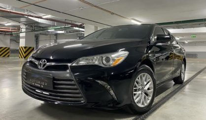 Toyota Camry 2017