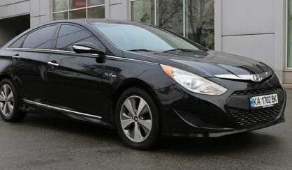 Hyundai Sonata 2011