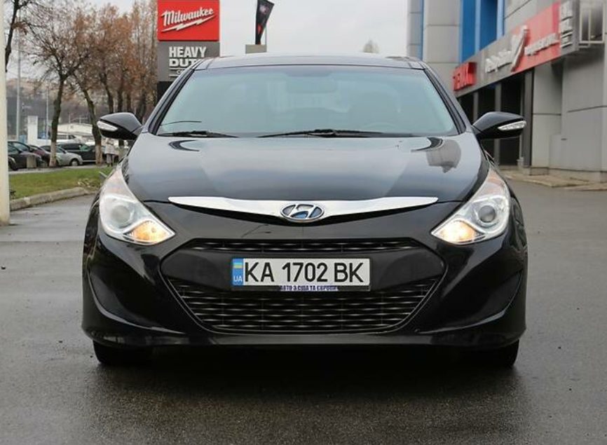 Hyundai Sonata 2011