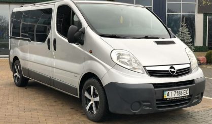 Opel Vivaro пасс. 2009