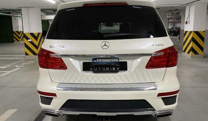 Mercedes-Benz GL 550 2014