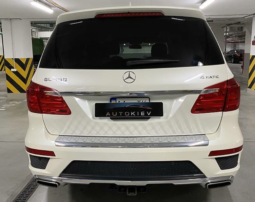 Mercedes-Benz GL 550 2014