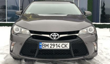 Toyota Camry 2016