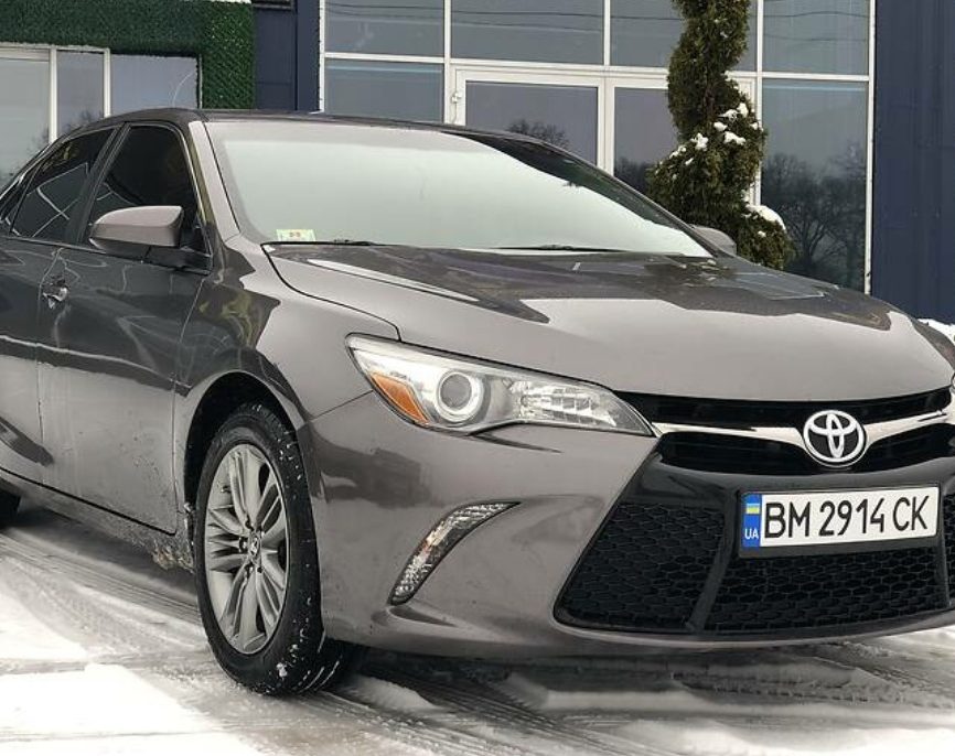 Toyota Camry 2016