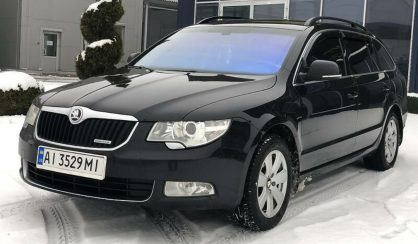 Skoda Superb 2012