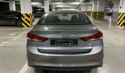 Hyundai Elantra 2018