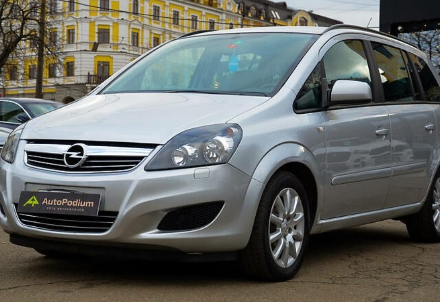 Opel Zafira 2012