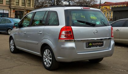 Opel Zafira 2012