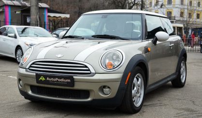 MINI Cooper 2010