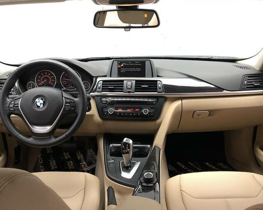 BMW 328 2015