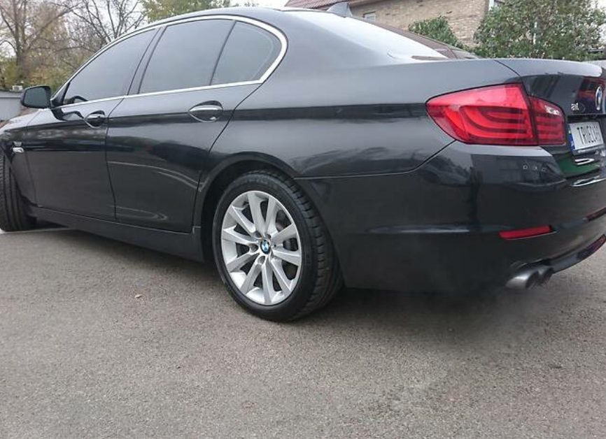 BMW 520 2011