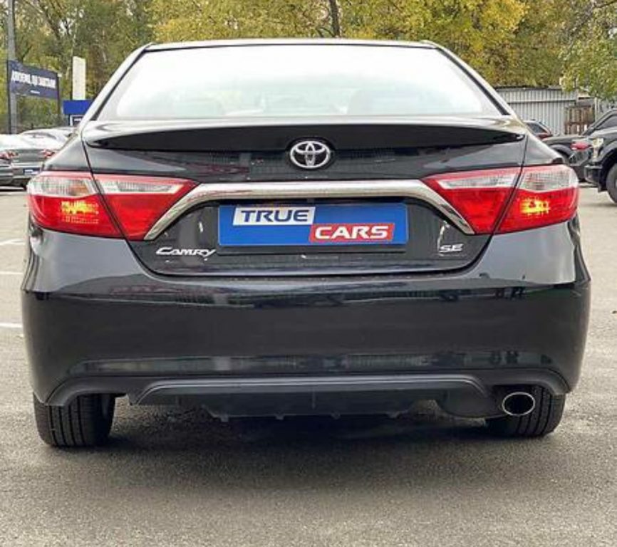 Toyota Camry 2016