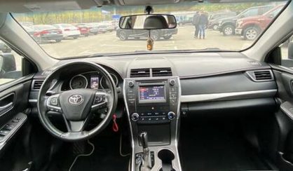 Toyota Camry 2016