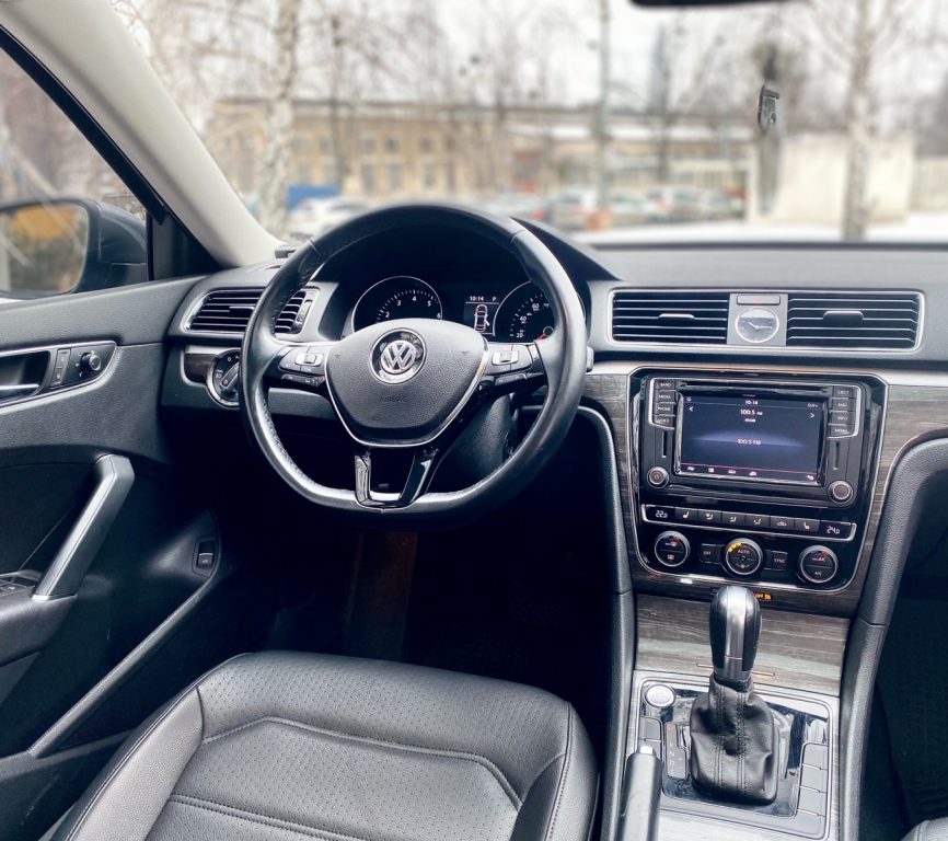 Volkswagen Passat B8 2016