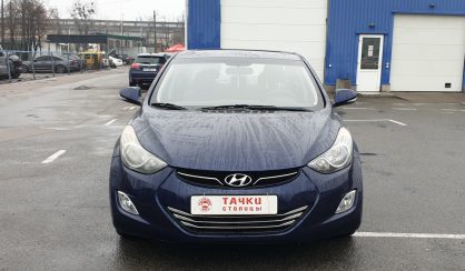 Hyundai Elantra 2012