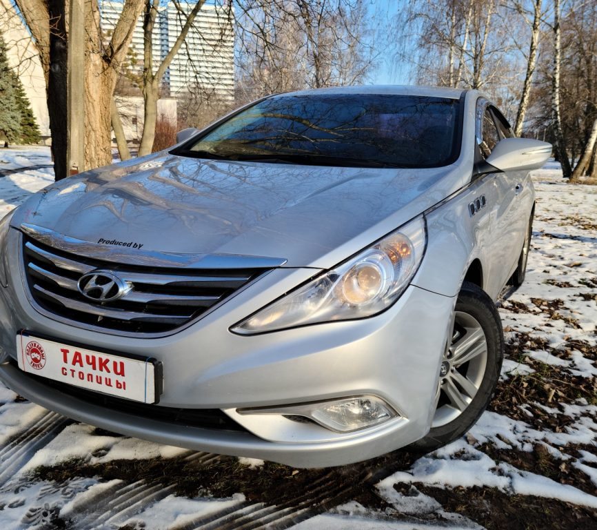 Hyundai Sonata 2013