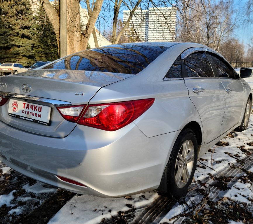 Hyundai Sonata 2013