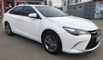 Toyota Camry 2017