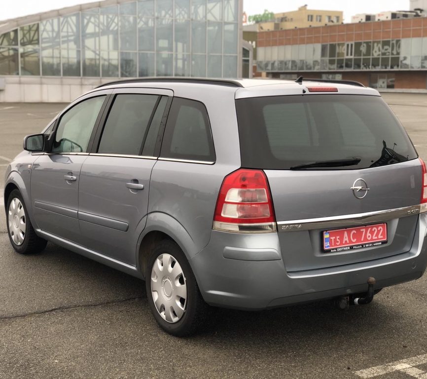 Opel Zafira 2010