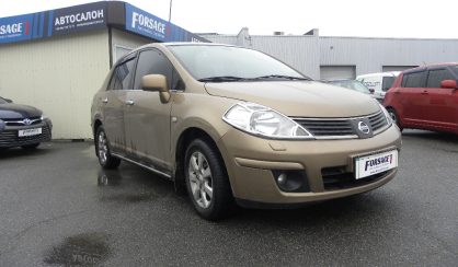 Nissan TIIDA 2009